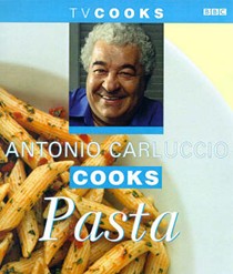 Antonio Carluccio Cooks Pasta