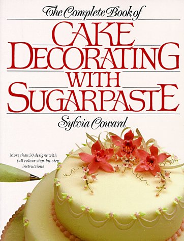 Cake Decorating with Sugarpaste
