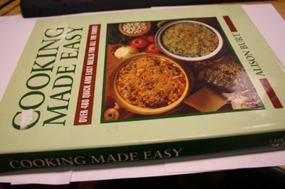 Cooking Made Easy: Over 480 Quick and Easy Meals for All the Family
