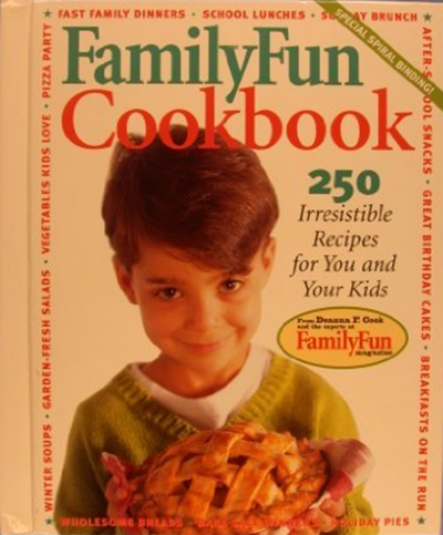 Disney's Family Cookbook: 250 Irresistible Recipes for You and Your Kids