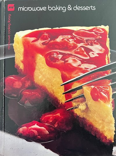 Microware Baking and Desserts (Microwave Cooking Library)