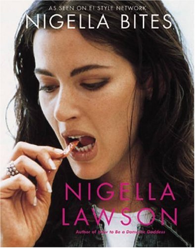 Nigella Bites: From Family Meals to Elegant Dinners - Easy, Delectable Recipes for Any Occasion (USA)