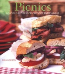 Picnics: Delicious Recipes For Outdoor Entertaining