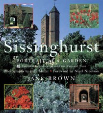 Sissinghurst: Portrait of a Garden